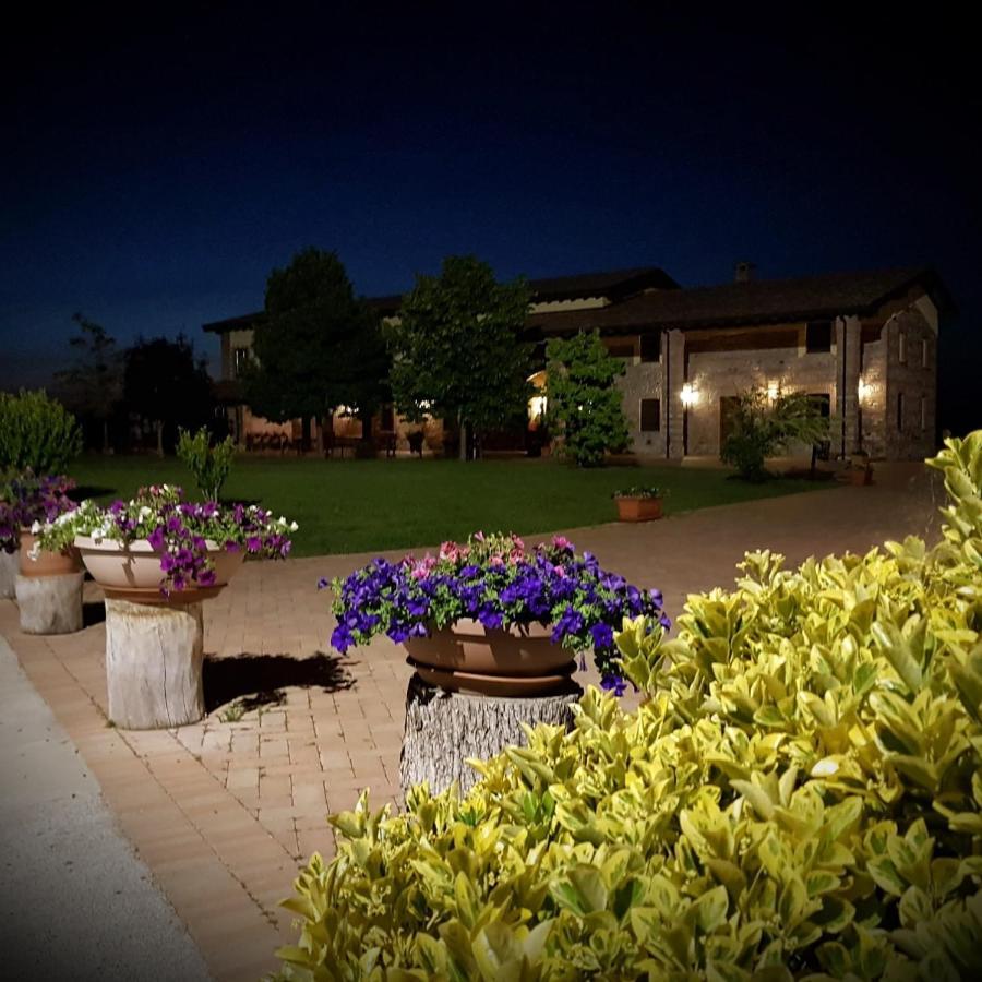Agriturismo Ama Vigolzone エクステリア 写真